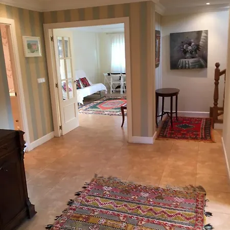 Holiday home La Castanera Vernejo